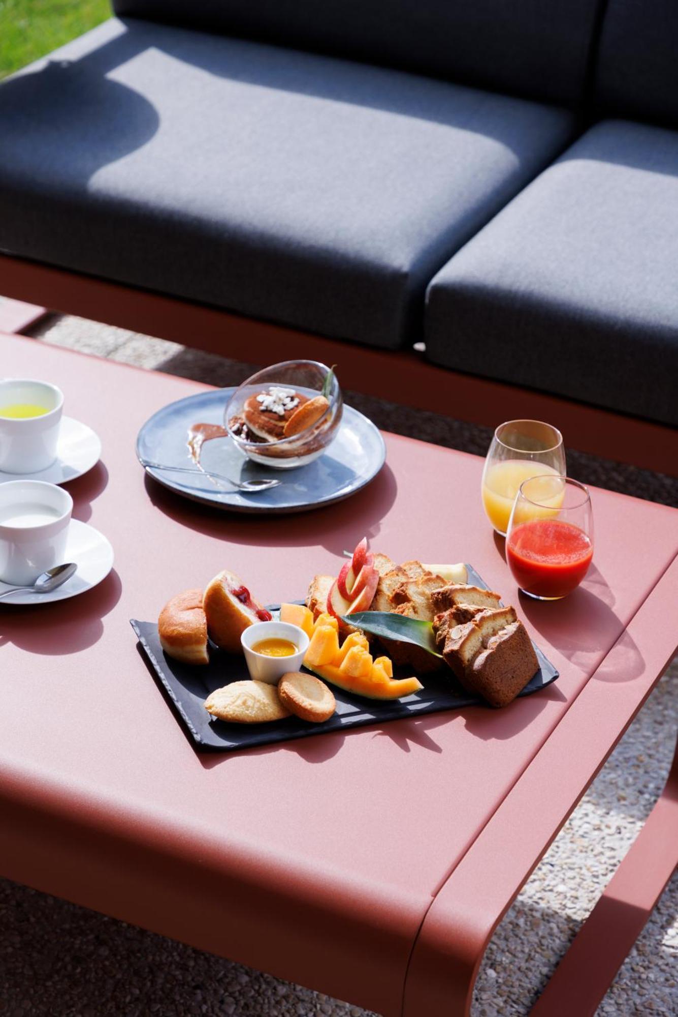 Les Boreales - Appart'Hotel & Restaurant Villers-sur-Mer Bagian luar foto