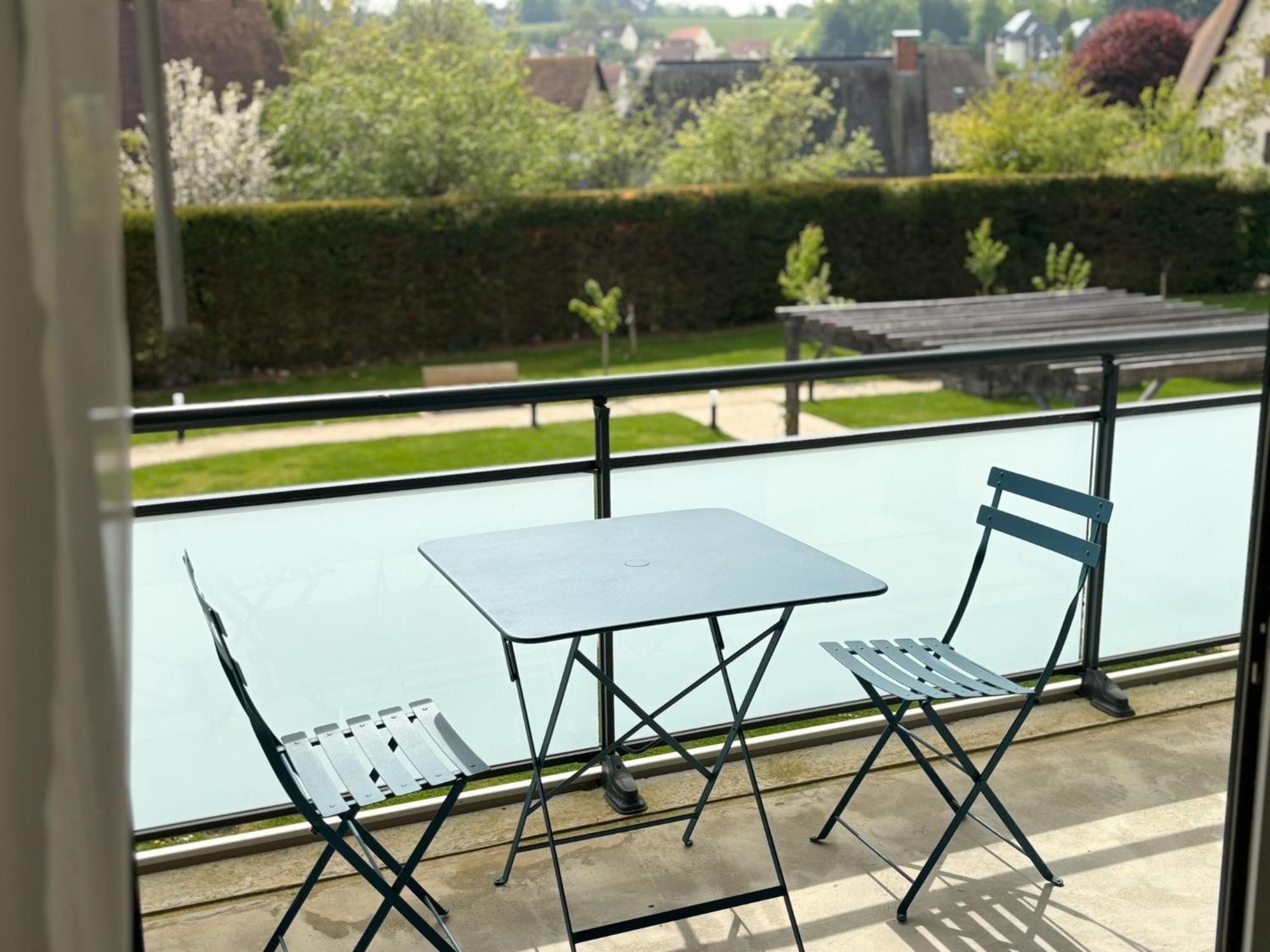 Les Boreales - Appart'Hotel & Restaurant Villers-sur-Mer Bagian luar foto